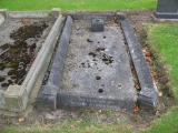 image of grave number 800736